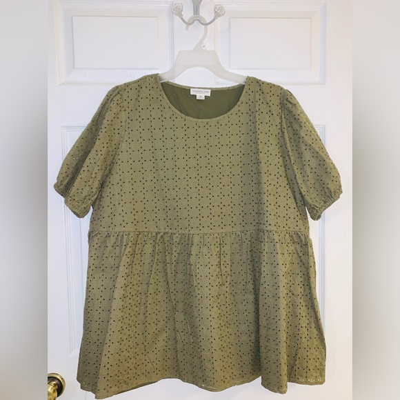 Chic Soul ♥︎ - Picture 3 of 6